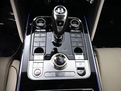 2026 Bentley Flying Spur 