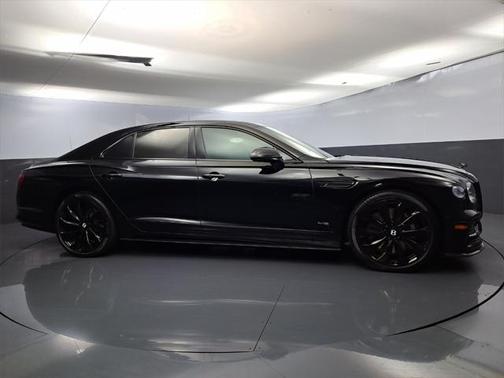 2022 Bentley Flying Spur W12