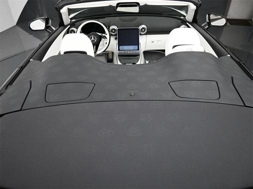 2026 Mercedes-Benz Maybach SL 680 Monogram Series 4MATIC