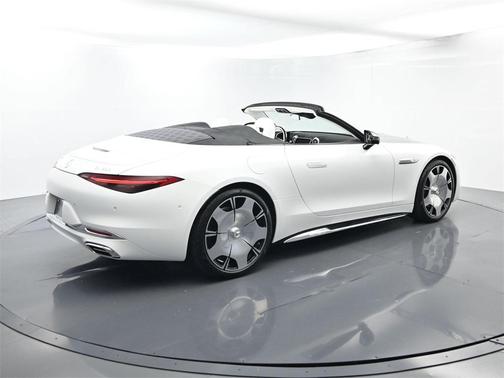 2026 Mercedes-Benz Maybach SL 680 Monogram Series 4MATIC