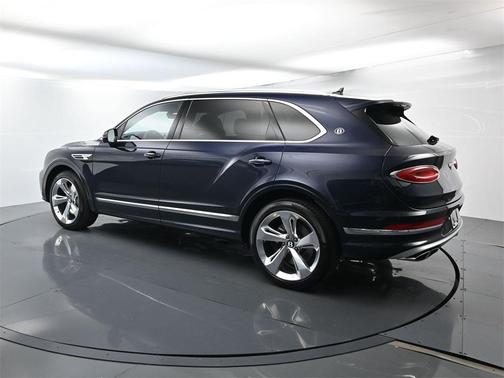 2025 Bentley Bentayga EWB