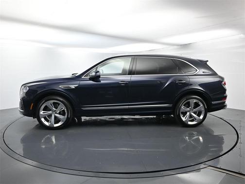 2025 Bentley Bentayga EWB