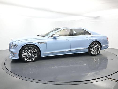 Jetstream II 2025 Bentley Flying Spur Mulliner