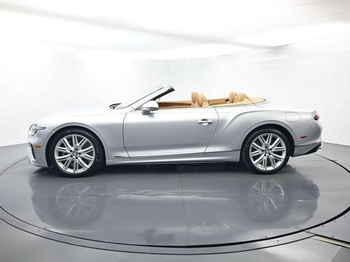 Moonbeam 2026 Bentley Continental GT Base