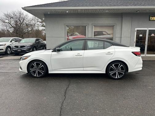 2021 Nissan Sentra SR