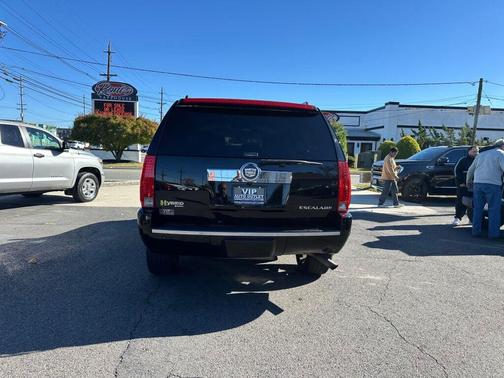 2009 Cadillac Escalade Hybrid Base