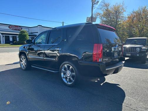 2009 Cadillac Escalade Hybrid Base