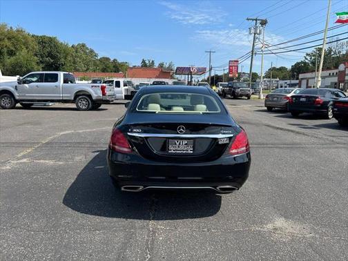 2017 Mercedes-Benz C-Class C 300 4MATIC Luxury