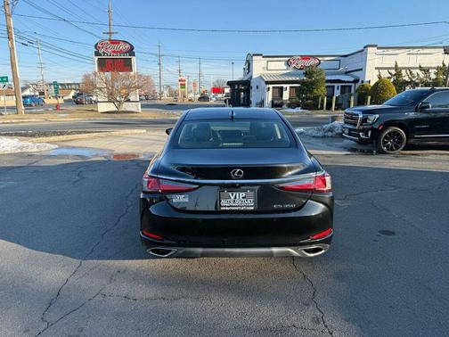 2019 Lexus ES 350 Ultra Luxury