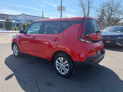 2022 Kia Soul LX