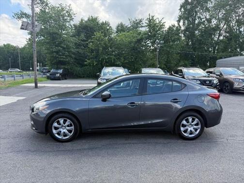2015 Mazda Mazda3 i Sport