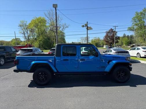 2021 Jeep Gladiator Willys 4x4
