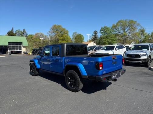 2021 Jeep Gladiator Willys 4x4