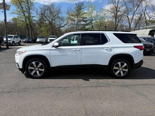 Summit White 2019 Chevrolet Traverse LT Leather