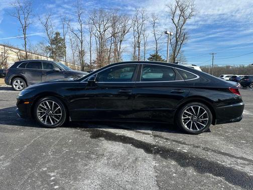 2020 Hyundai SONATA Limited