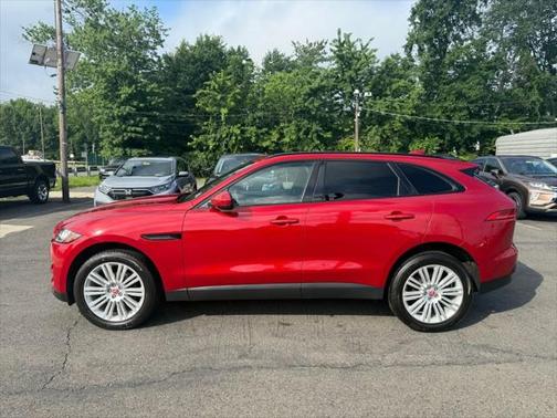 2018 Jaguar F-PACE 25t Premium
