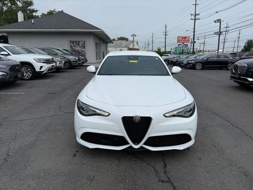 2022 Alfa Romeo Giulia Sprint