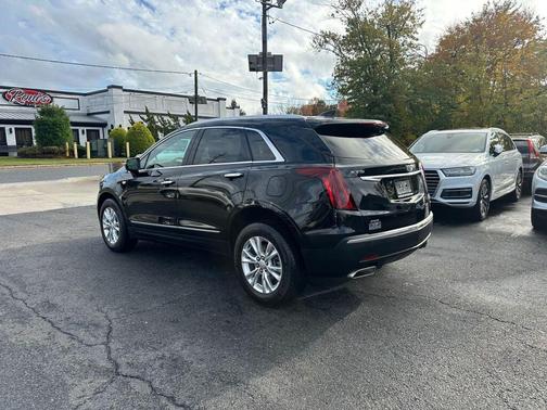 2022 Cadillac XT5 Luxury