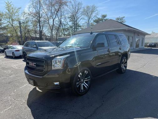 Onyx Black 2019 GMC Yukon SLT