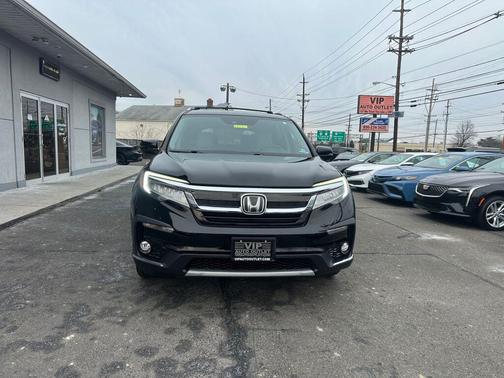 2019 Honda Pilot Touring 8-Passenger