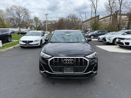 2022 Audi Q3 45 S line Premium