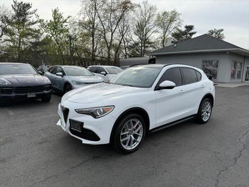 2019 Alfa Romeo Stelvio Ti Sport