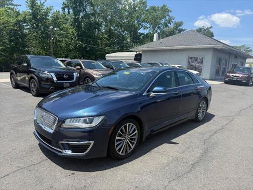 2017 Lincoln MKZ Base