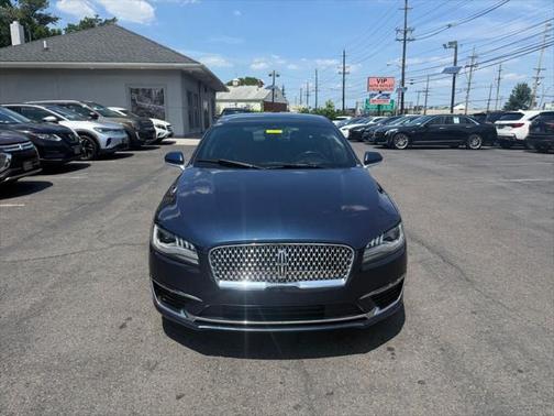 2017 Lincoln MKZ Base