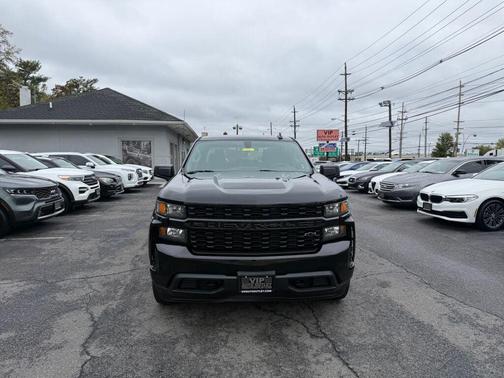 2020 Chevrolet Silverado 1500 Custom