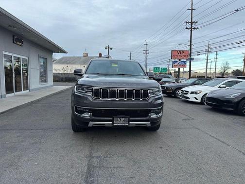 2022 Jeep Wagoneer Series II 4x4