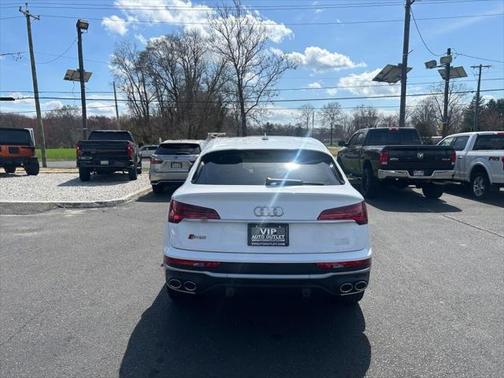 2022 Audi SQ5 3.0T Premium Plus