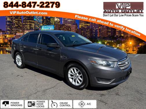 2014 Ford Taurus SE