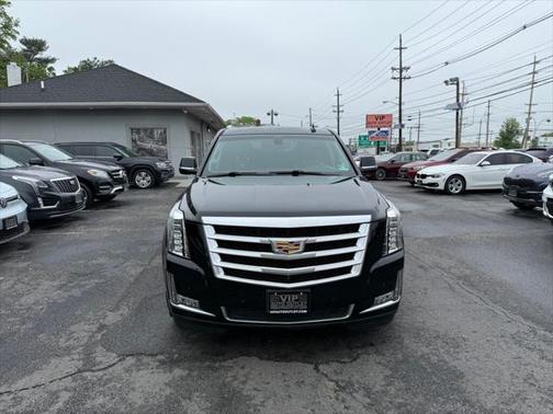 2016 Cadillac Escalade ESV Standard