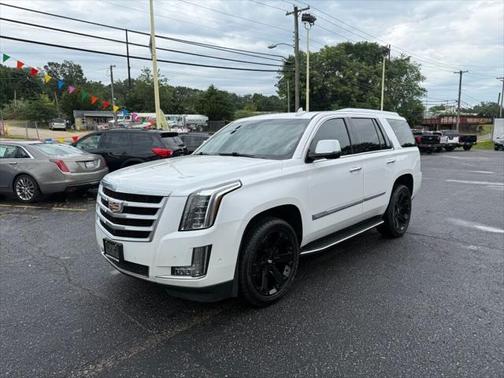 2019 Cadillac Escalade Luxury