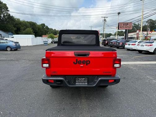 2020 Jeep Gladiator Sport S