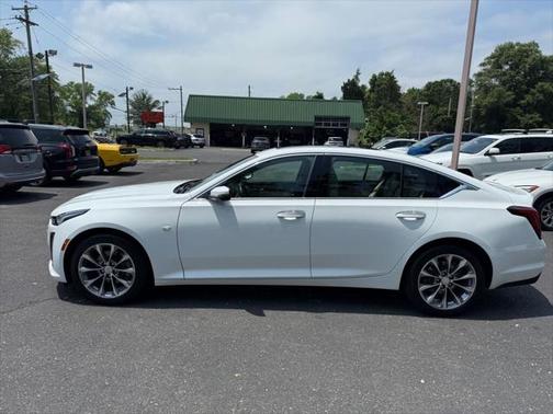 2022 Cadillac CT5 Premium Luxury RWD