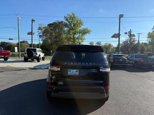 2020 Land Rover Discovery SE