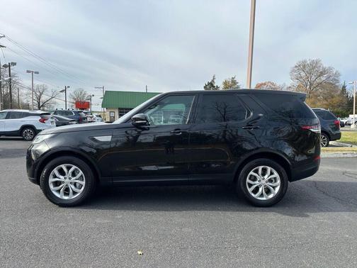 2020 Land Rover Discovery SE