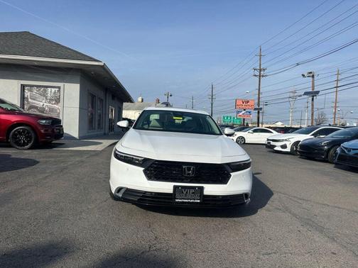2024 Honda Accord Hybrid Touring
