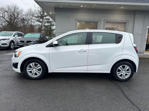 2016 Chevrolet Sonic LT