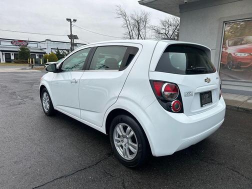 2016 Chevrolet Sonic LT