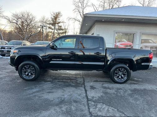 2023 Toyota Tacoma SR5