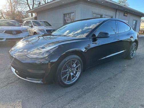 2023 Tesla Model 3 Standard Range