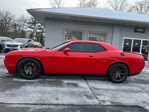 2016 Dodge Challenger SRT Hellcat