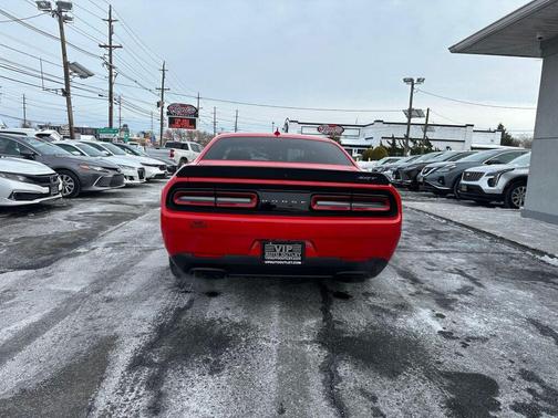 2016 Dodge Challenger SRT Hellcat