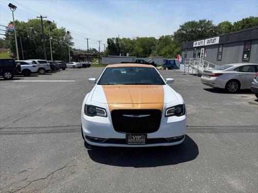 2019 Chrysler 300 S