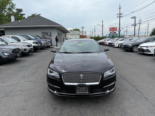 2020 Lincoln MKZ Standard