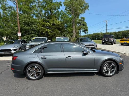 2017 Audi A4 2.0T Prestige