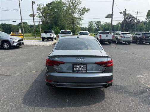 2017 Audi A4 2.0T Prestige