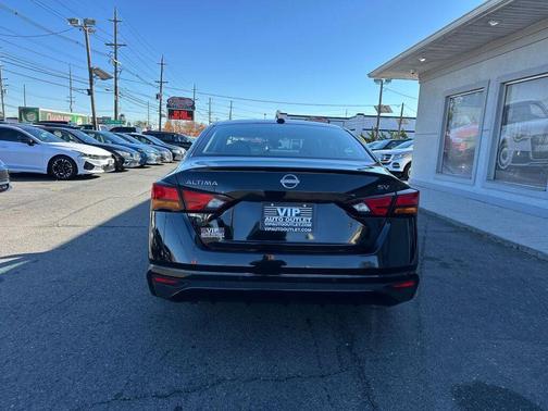 2023 Nissan Altima 2.5 SV